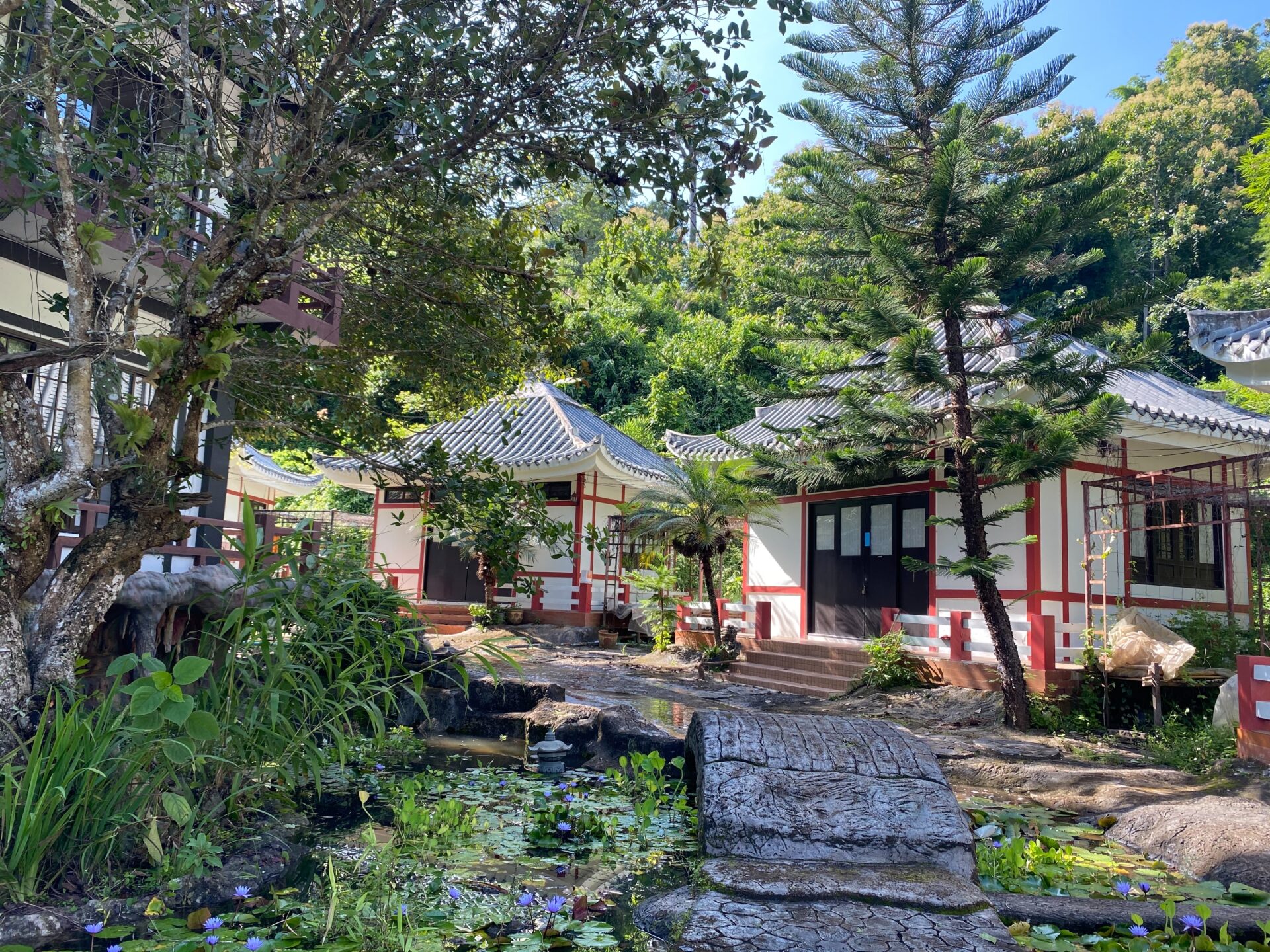 Read more about the article CHÙA CỰC LẠC